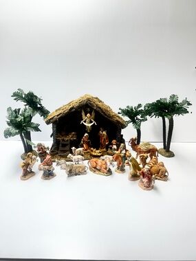 Fontanini by Roman Italian 25 Piece Nativity Set 5" Collection Made in Italy